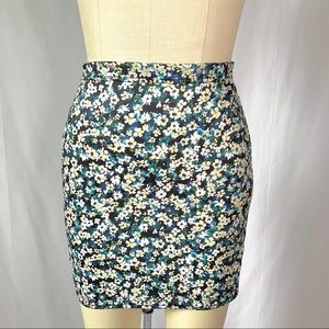 ditsy floral mini skirt